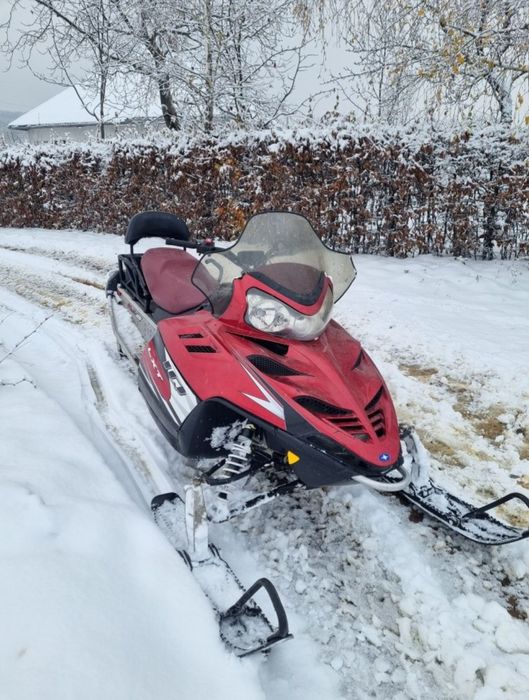 Vand snowmobil polaris 550cc 2timpi