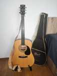 Chitara acustica + husa, suport si accesorii