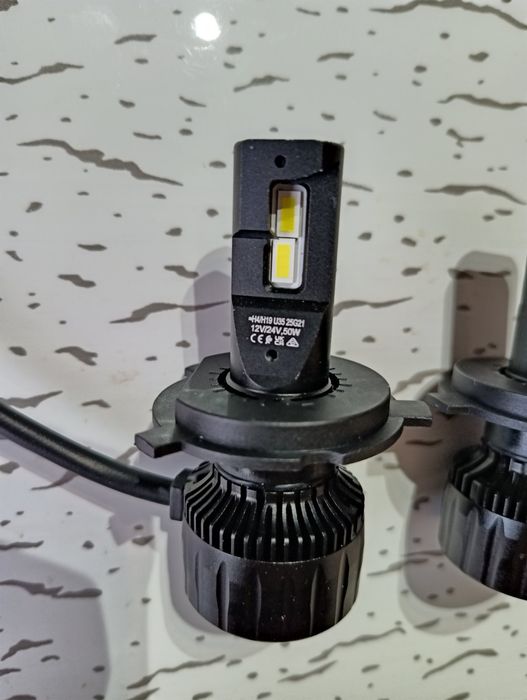 Лед крушки philips H7, H4, H1