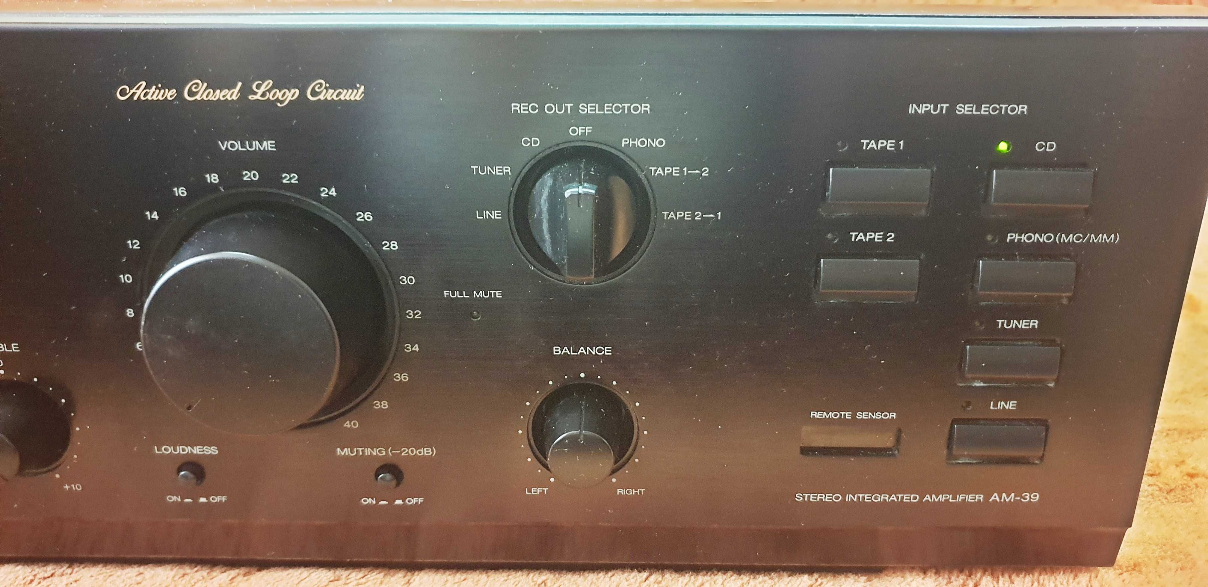 Akai AM-39 statie amplificator