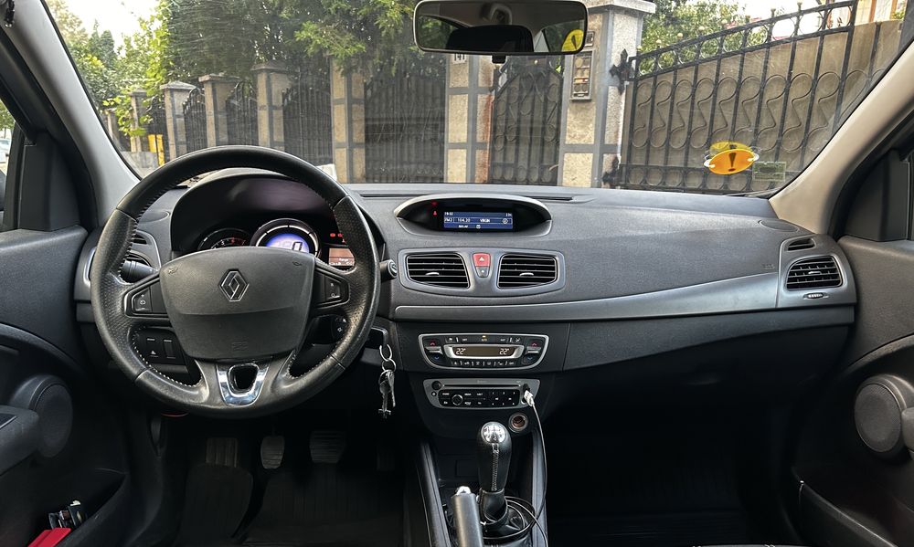 Renault Fluence 1.6 benzina, 2014, rulaj 103.000km