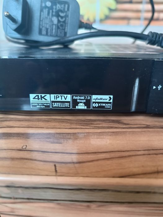 Продается тюнер для спутниковой антены