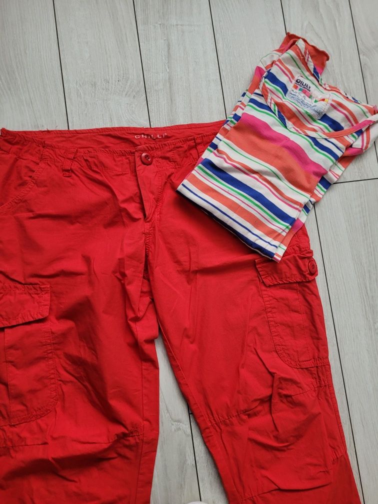 Pantaloni rosi cu buzunare+o bluza marime S