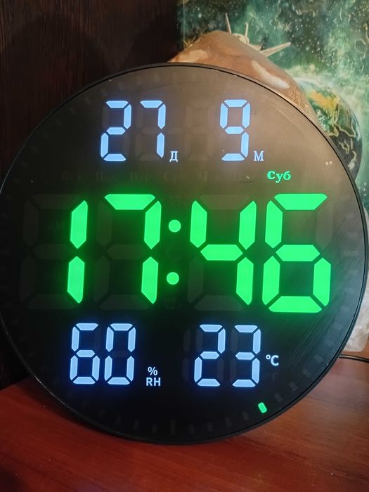 продам большие часы