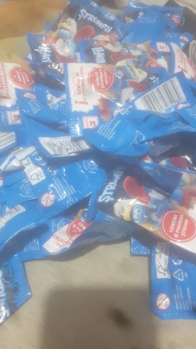 Strumfi kaufland  30 lei