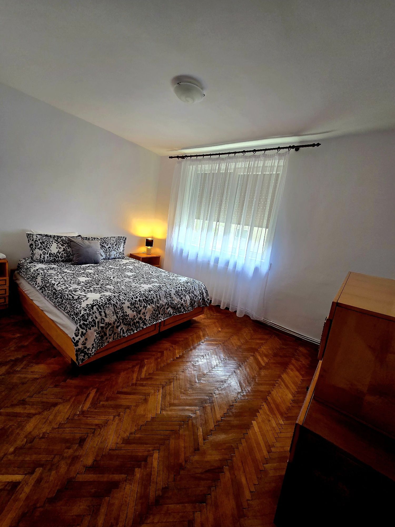 Apartament in regim  hotelier..