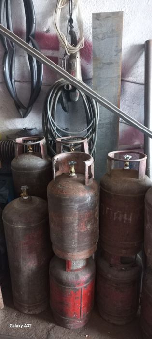 Продам газ балоный