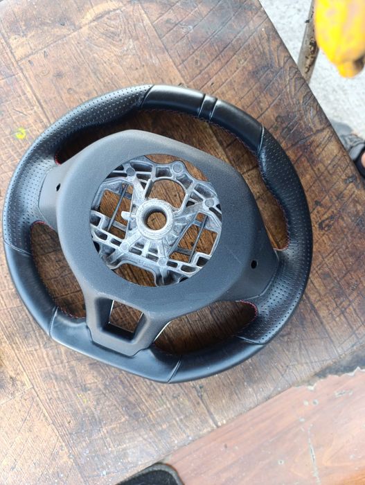 Волан кожен за Пежо 208 / Peugeot 208