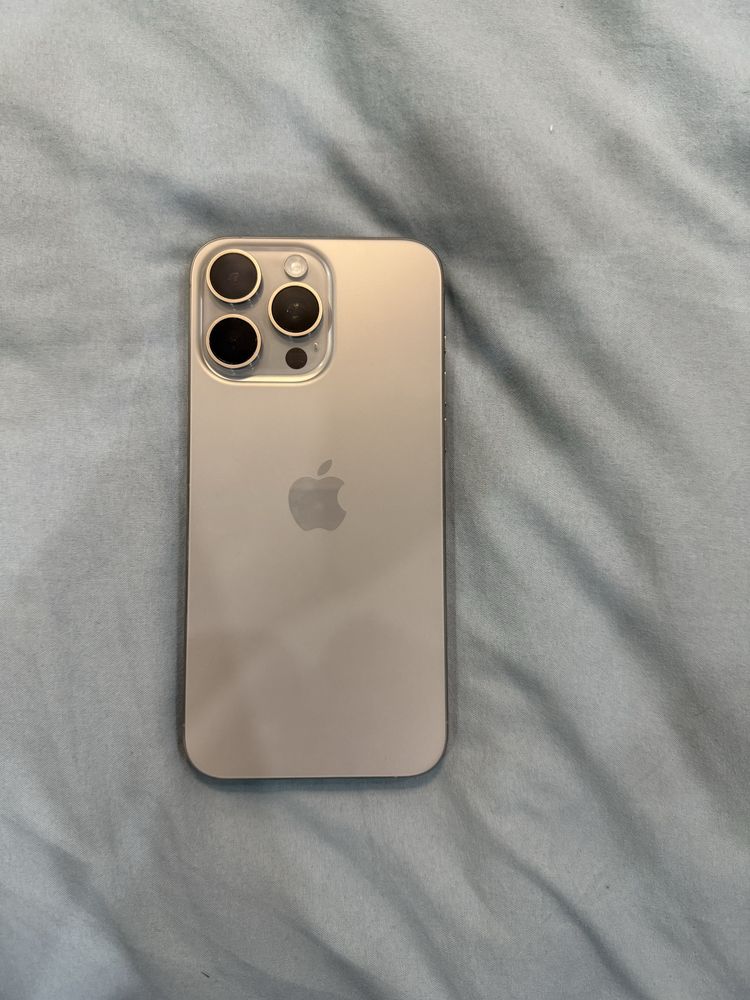 Iphone 15 pro max 256gb