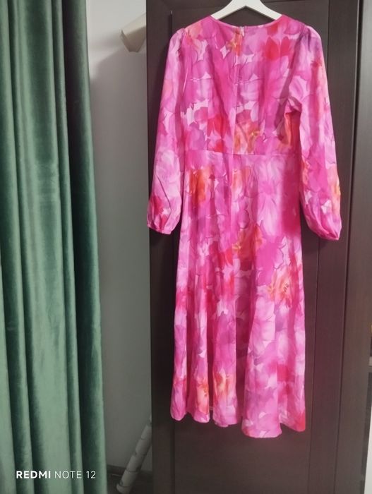 Новое платье 46 размер