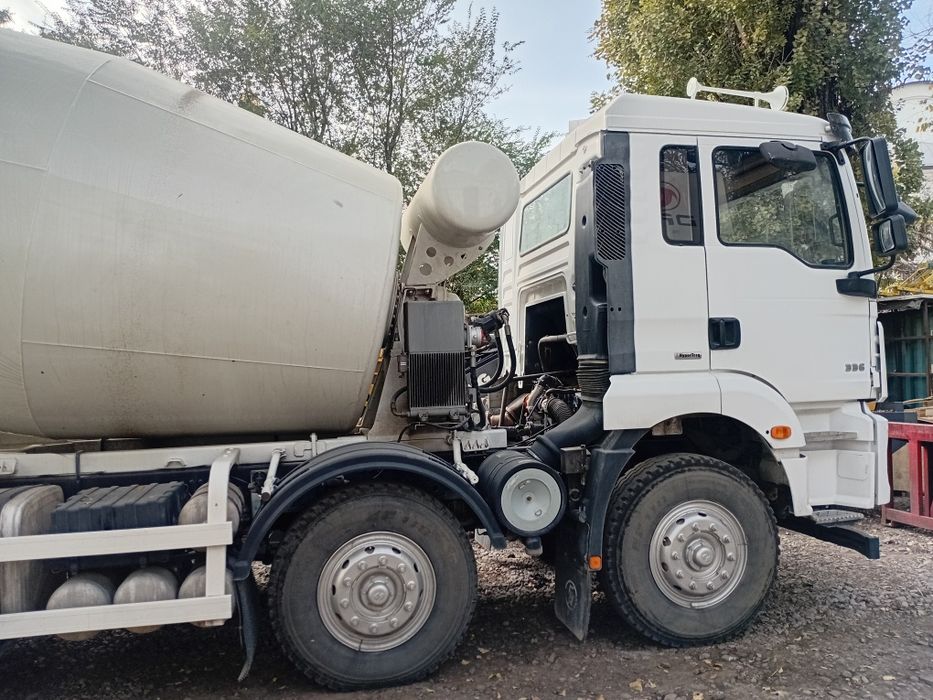 Миксер 12 куб XCMG б/у продам
