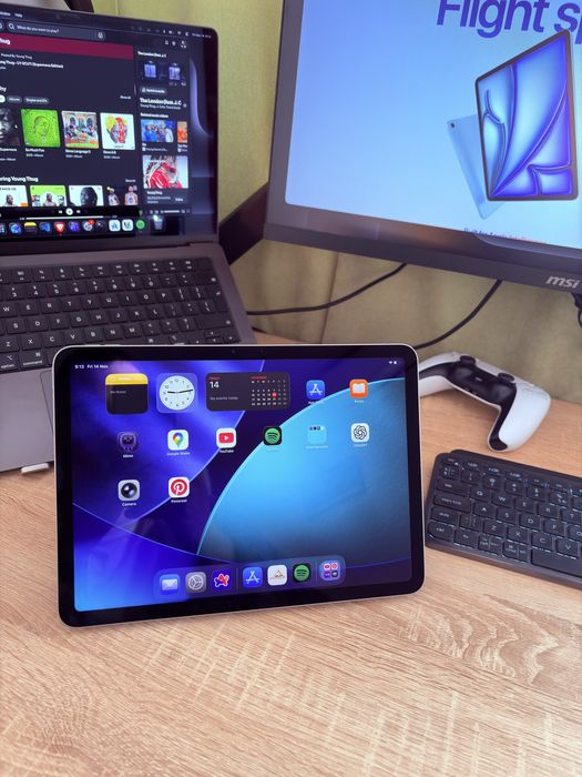 iPad Air M3 + Смарт фолио и 23м гаранция