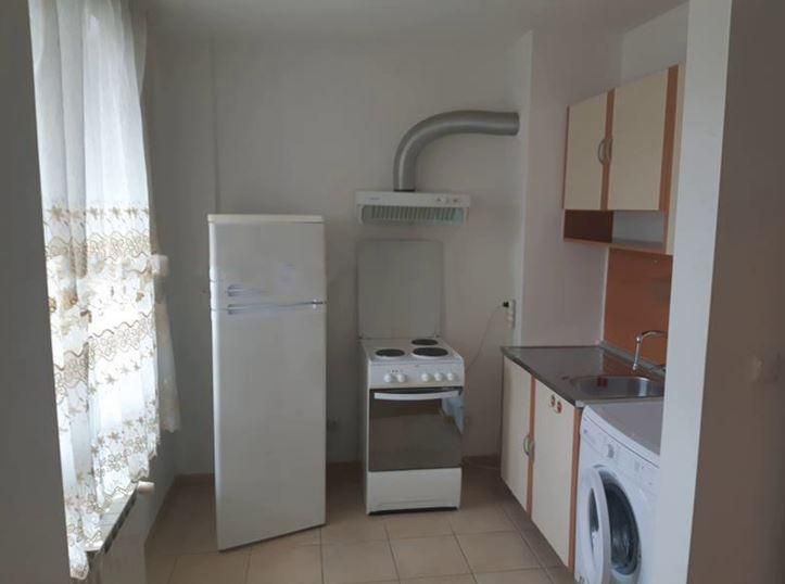 Дава се под наем Двустаен апартамент в София, Бъкстон - 72 кв.м за 499 € - Снимка #2