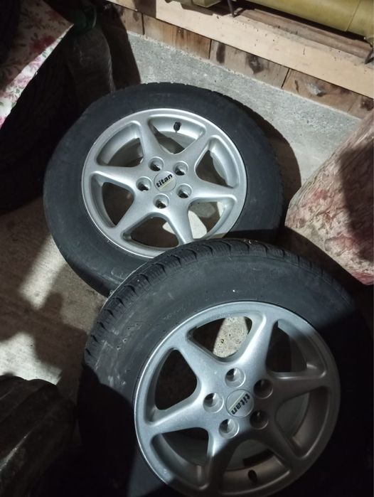 Anvelope iarna în stare bună