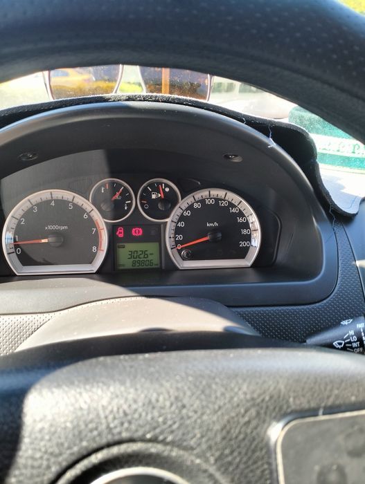 Продам Шевроле нексия