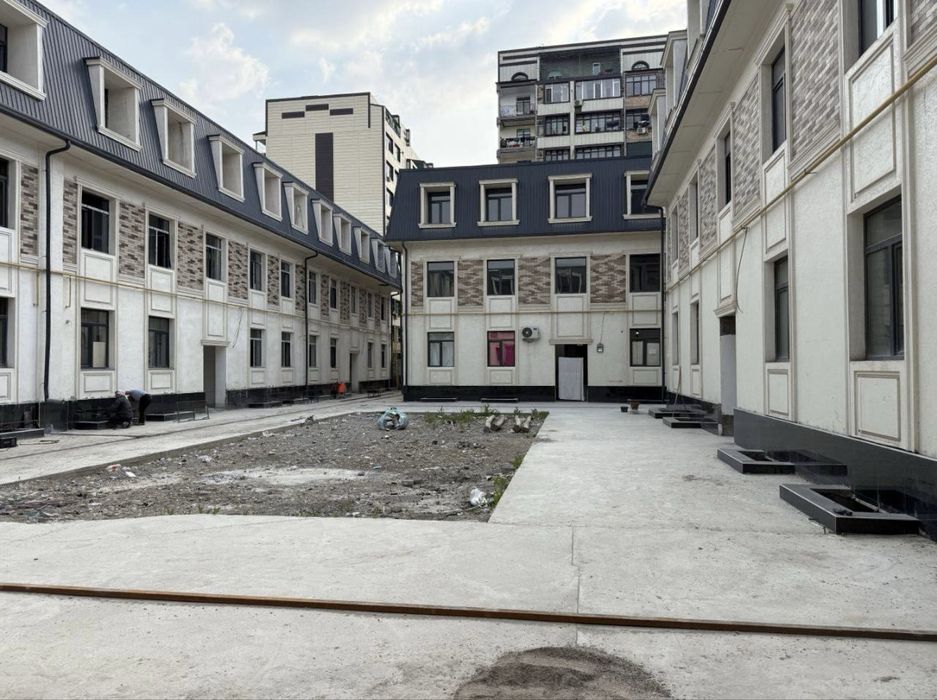 Сергели строителда дублекс квартира сотилади