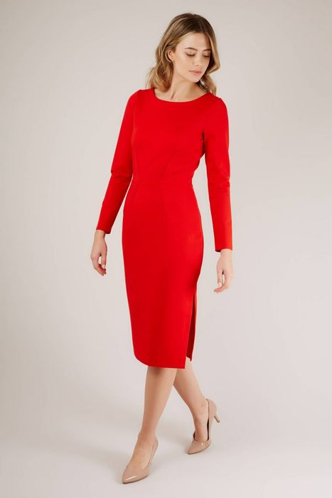 Красное платье, Closet London