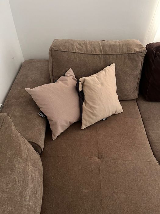 Използван, но много запазен ъглов диван