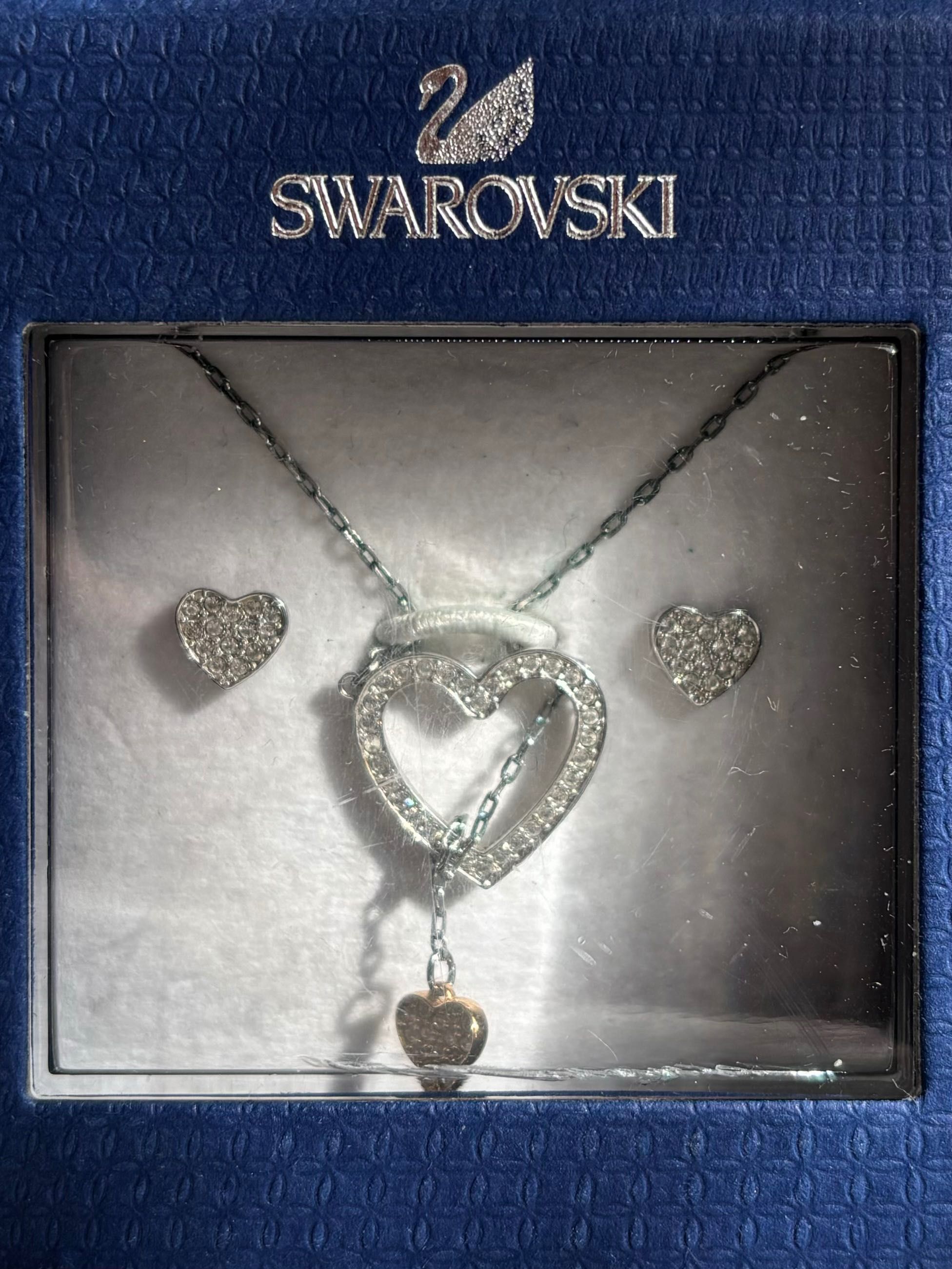 Оригинален комплект бижута, обеци и колие Swarovski