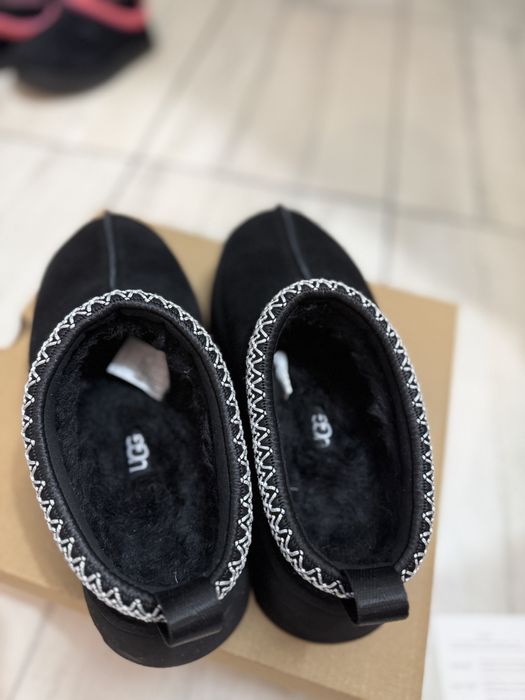 UGG Tazz marime 36