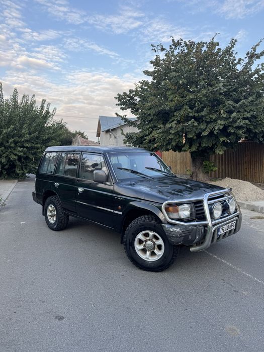 Mitsubishi Pajero 256k km 1993 2.5TD 4x4 SuperSelect, fiscal pe loc!