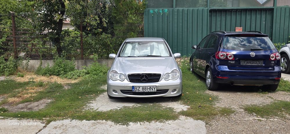Vând Mercedes C200 W203 an 2007 automat euro 4 pack Amg!