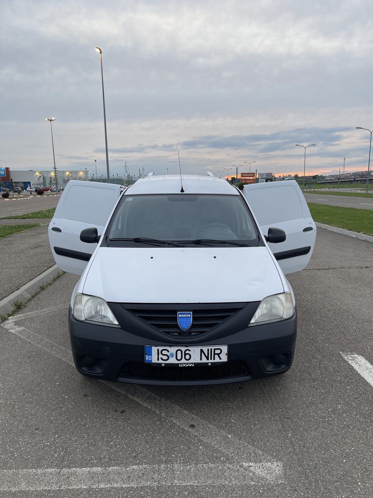 Dacia Logan Van 2007