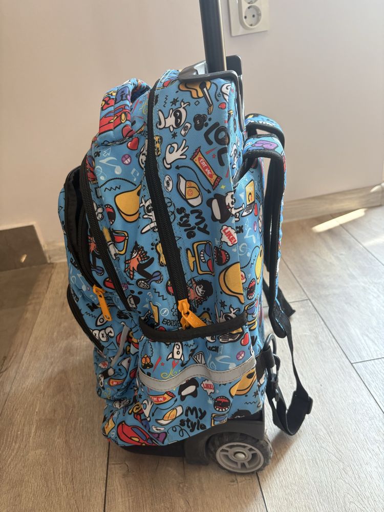 Детска ранца с колелца Coolpack