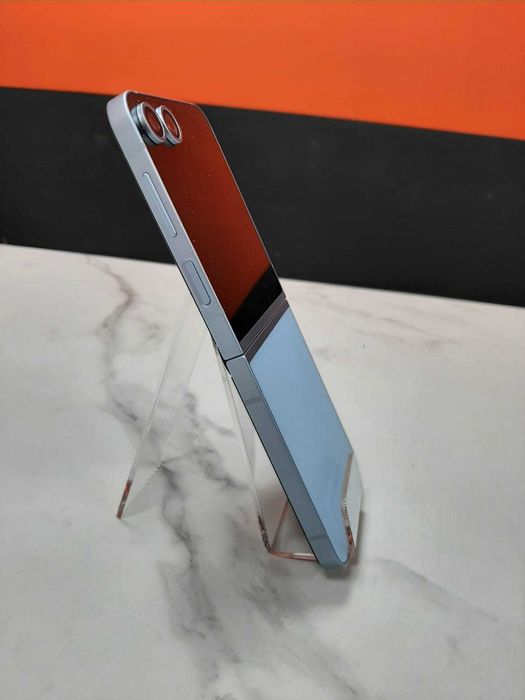 Used Products Bucuresti/Samsung Galaxy Z Flip6/256 GB/Garantie 12 LUNI