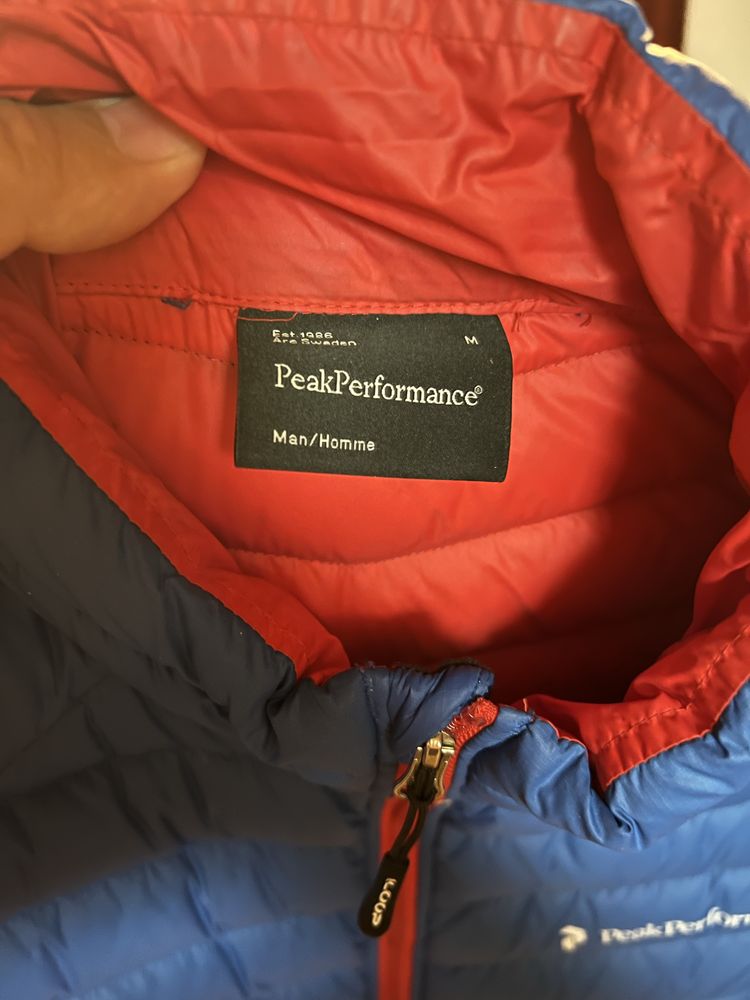 Peak Performance M пухен елек