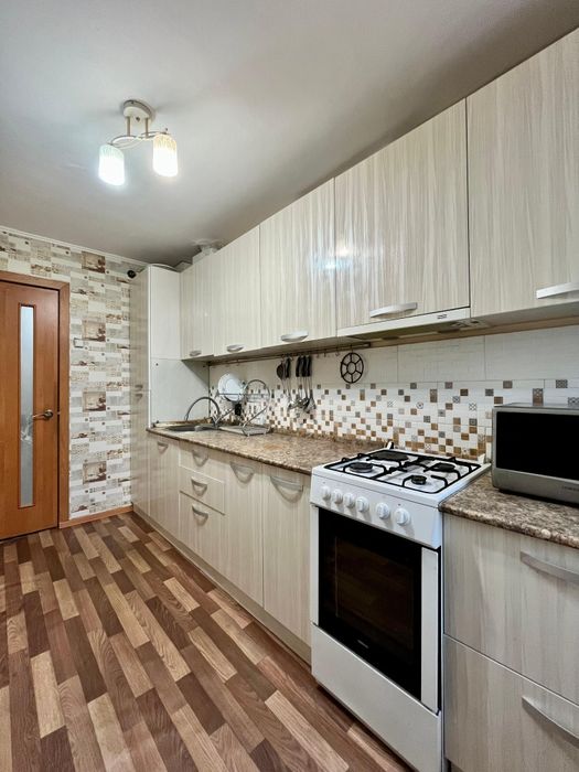 Продам 3-комнатную квартиру. Жастар 37.