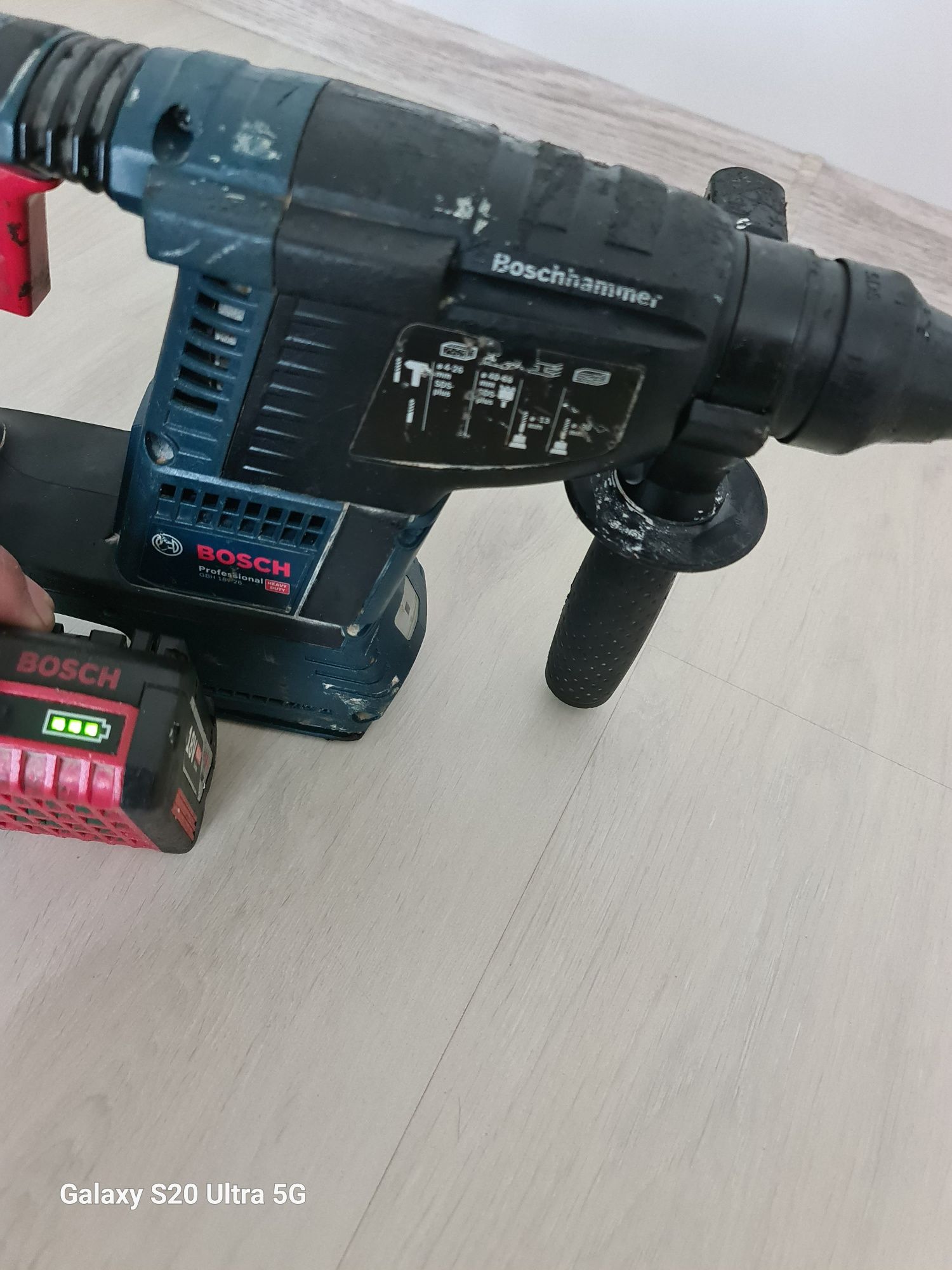 Акумулаторен Перфоратор BOSCH GBH 18V- 26