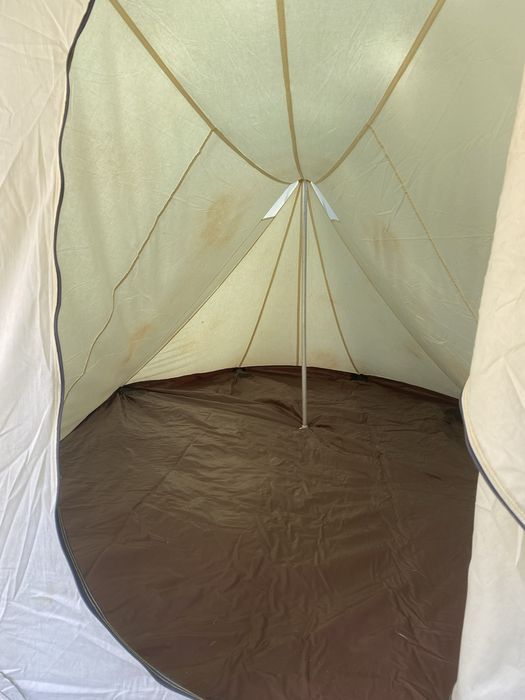 Cort  Obelink Winterswijk de 3 persoane model clasic