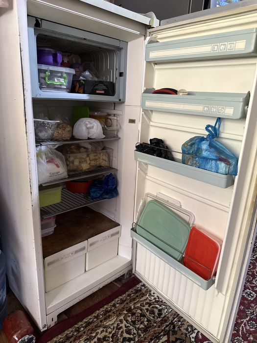 Продается холодильник