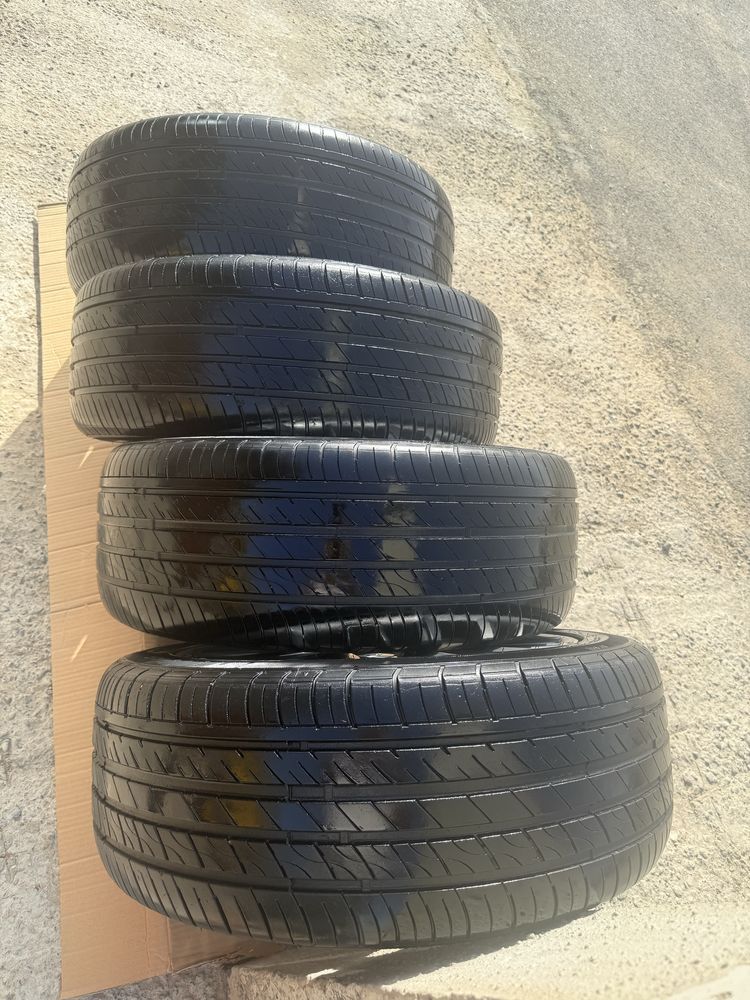 Диск с шинами 245/45/R19
