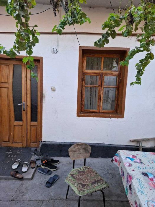 Продаётся небольшой домик, 175 школа.