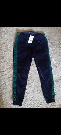 Pantaloni Zara jogger de catifea 100% bumbacL 42,model Balmain