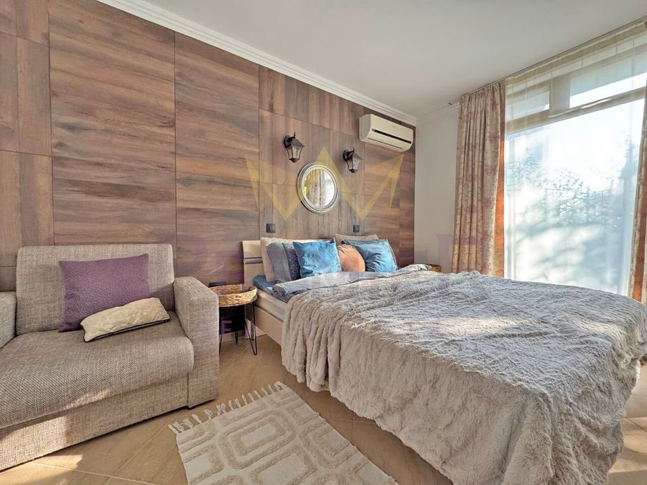 2-стаен в Бургас, област-к.к.Слънчев бряг