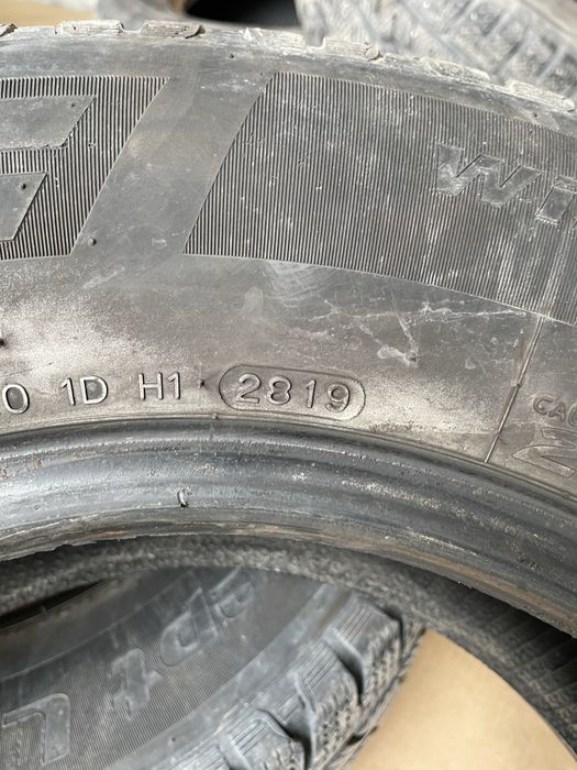 Зимни гуми бус 215/70/15