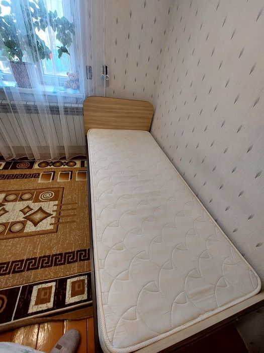 Продам кровать. Б/ у