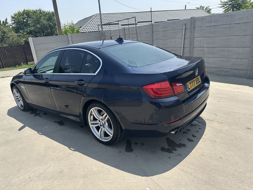 Dezmembrez bmw f10