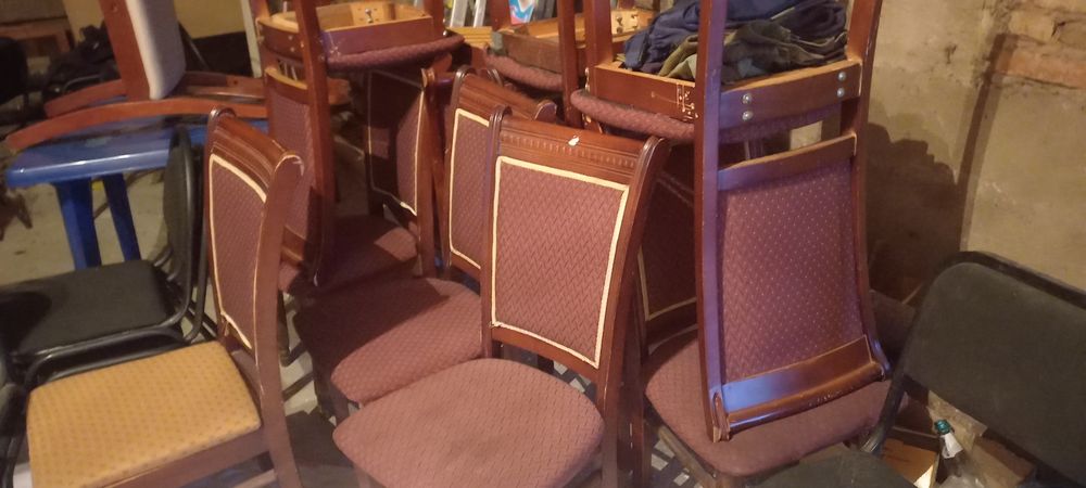 Стулья по 1000 тенге