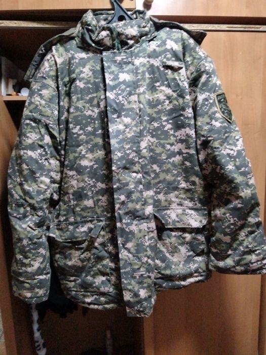 Продам зимнии камуфляж военной