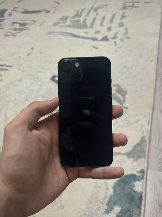 Айфон 13 в идеальном состояние