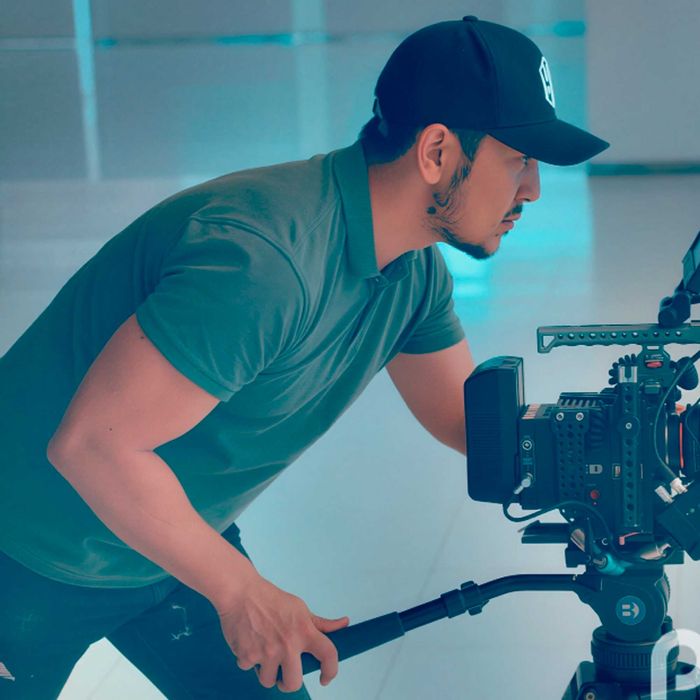 Видео монтажёр оператор