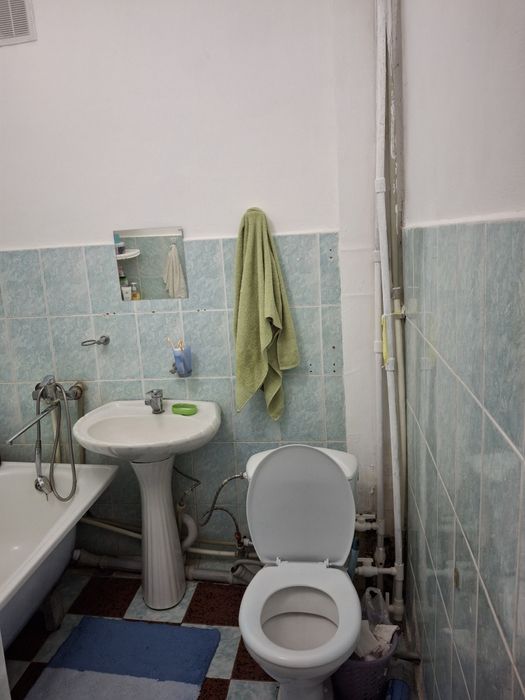 Продам 1 комнатную квартиру в районе СМП 163