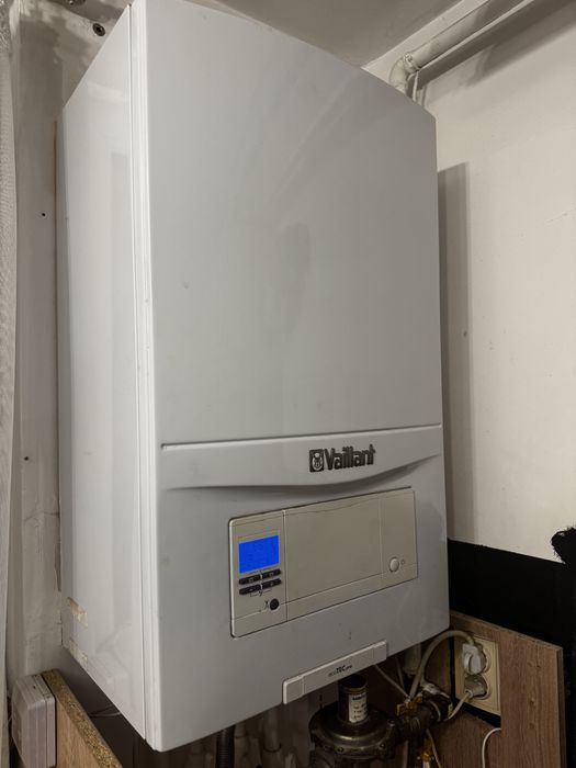 Cebtrala termica Valillant VUW INT II 236/5-3A 23 KW