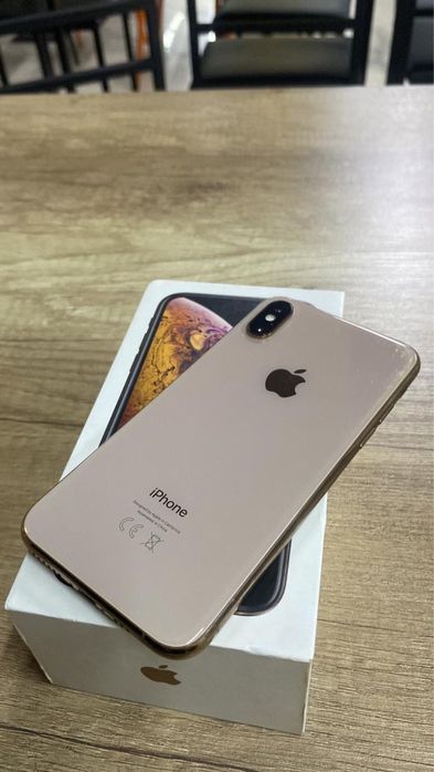iPhone Xs 64gb gold