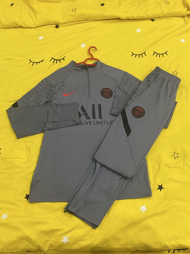PSG Nike Tracksuit