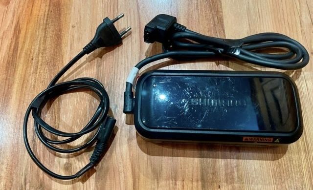 SHIMANO STEPS Charger EC-E6002 2A зарядно за ел.велосипед